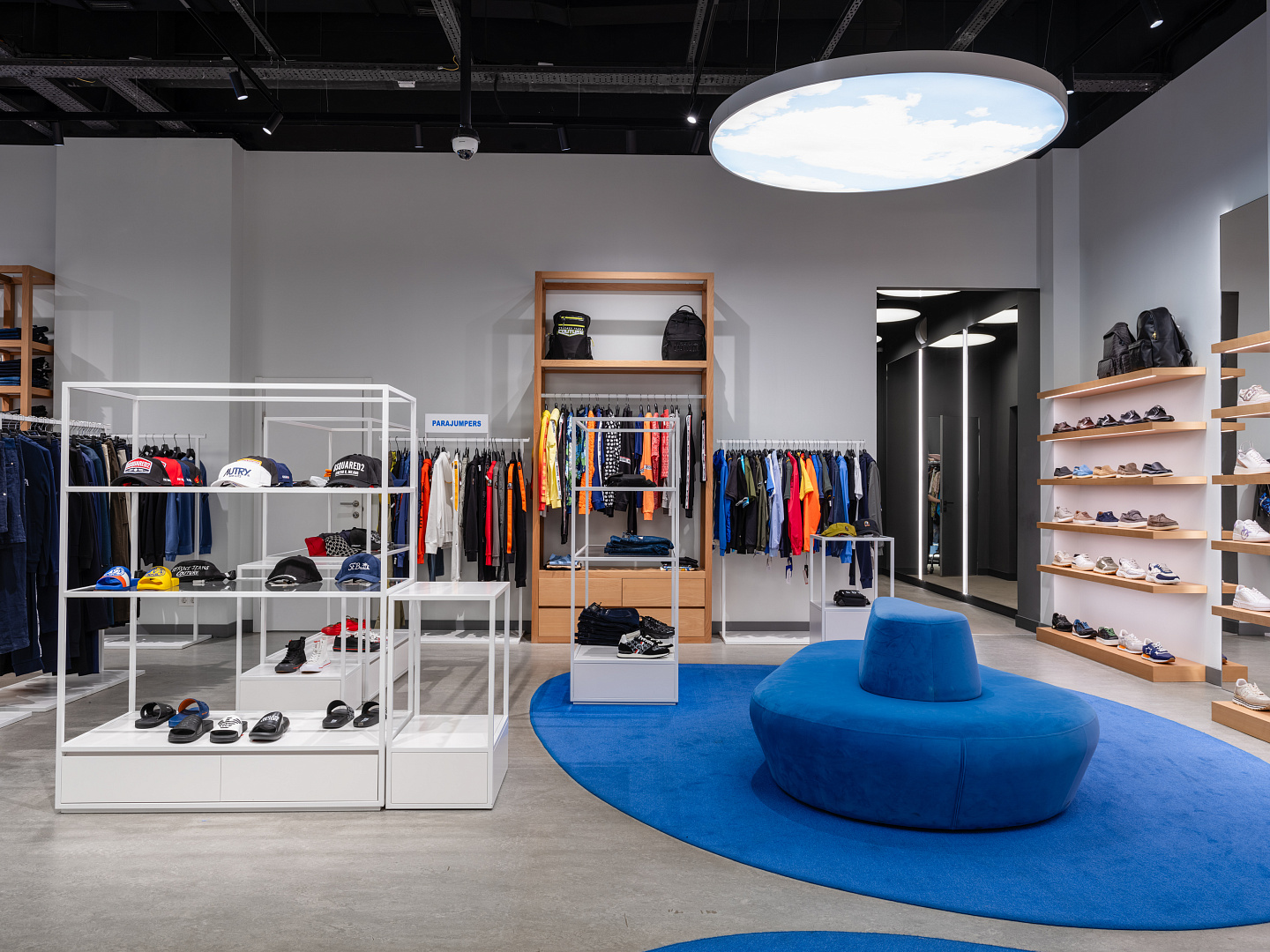 Grande Boutique SPACE-3