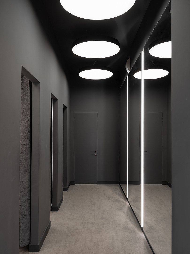 Grande Boutique SPACE-примерочные-1