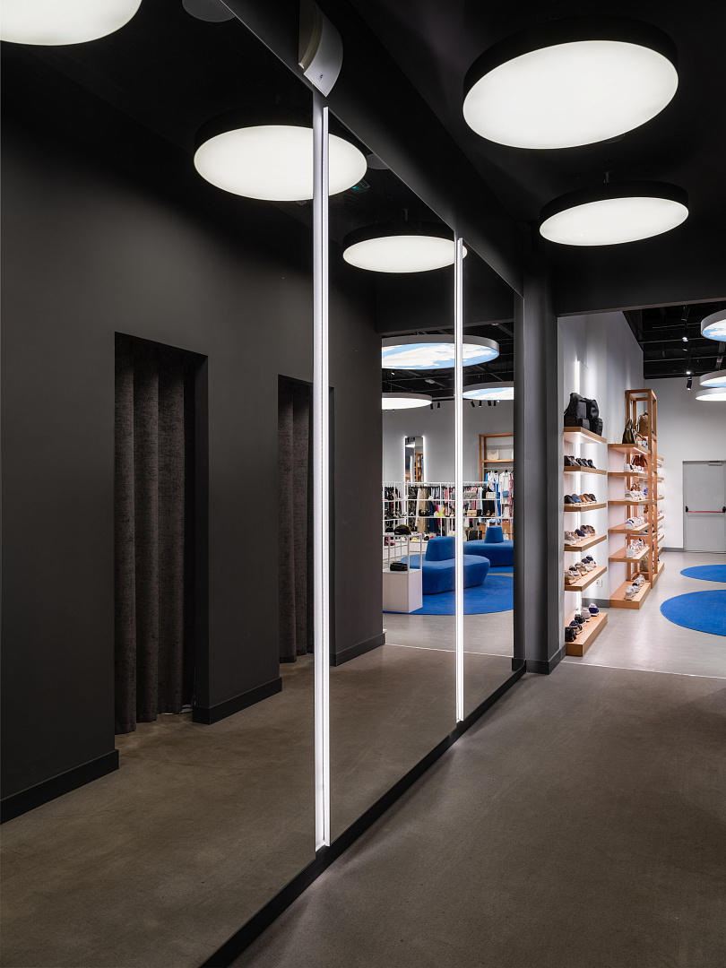 Grande Boutique SPACE-примерочные-3