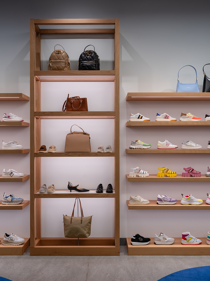 Grande Boutique SPACE-6